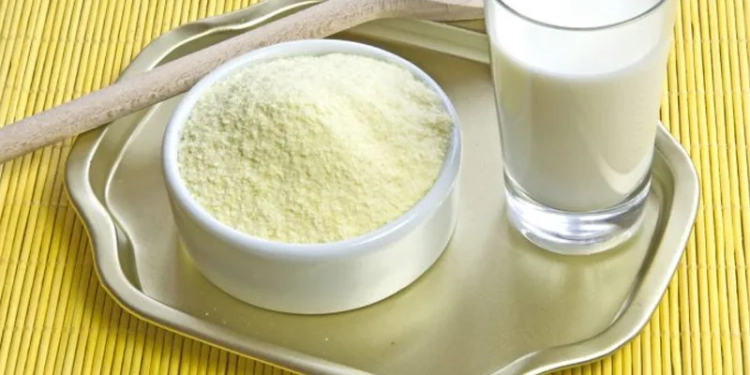 Beber leite é bom para a saúde? Descubra o que dizem os especialistas