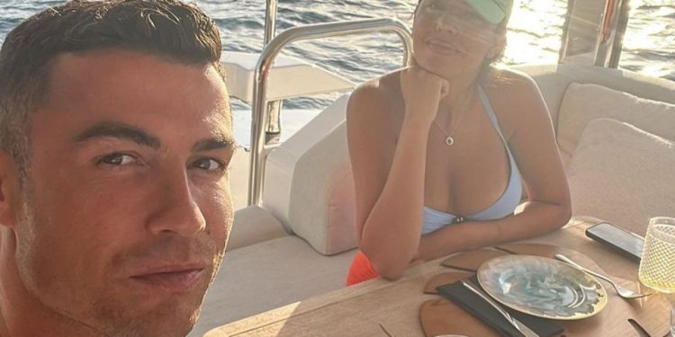 As férias intermináveis e luxuosas de Georgina Rodríguez e Cristiano Ronaldo