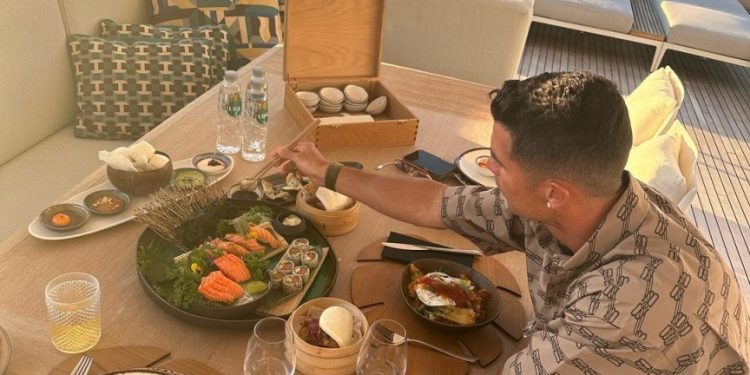 As férias intermináveis e luxuosas de Georgina Rodríguez e Cristiano Ronaldo