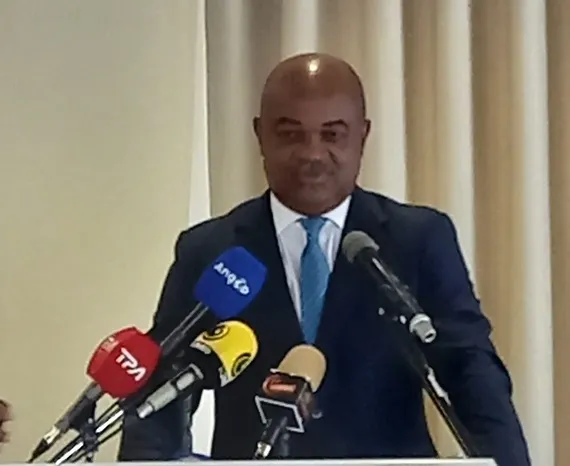 Telecomunicações e Tecnologias de Informação