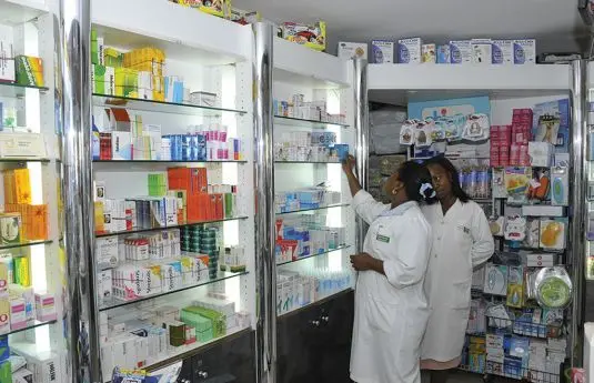 Farmacêuticos de Angola