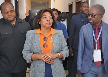 Fundação Ngana Zenza