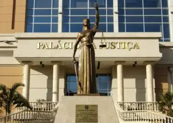 PGR em Luanda