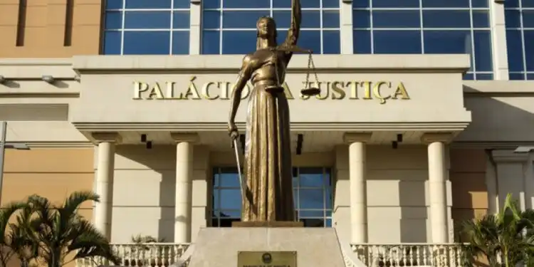 PGR em Luanda