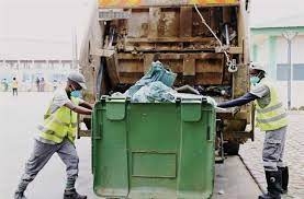 Recolha de lixo em Luanda