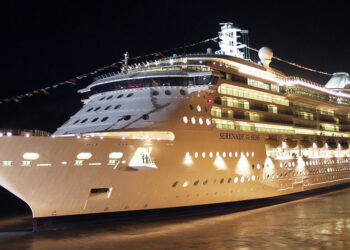 Navio cruzeiro “Serenade Of The Seas”