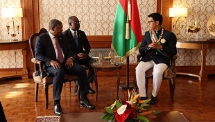 Angola e Madagáscar