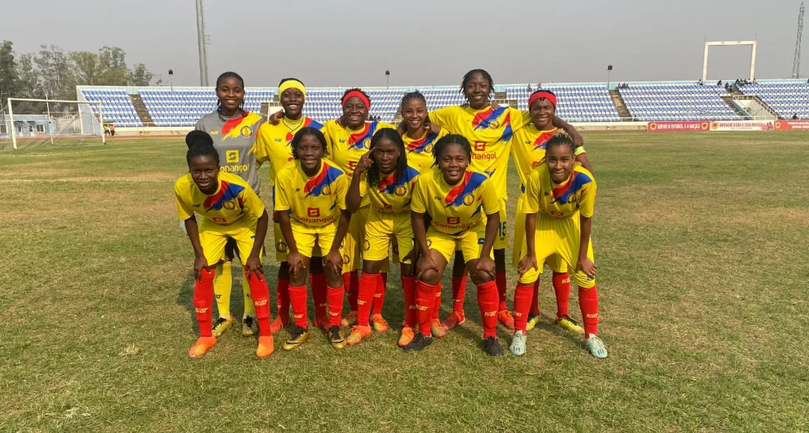 Futebol feminino/Huambo