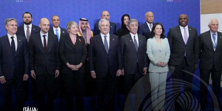 Chefes da diplomacia do G7 tentam acelerar cessar-fogo Israel-Hezbollah.