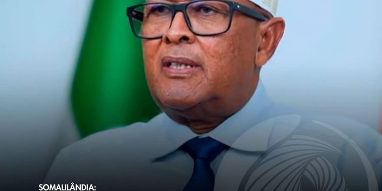 Líder da oposição vence eleições presidenciais