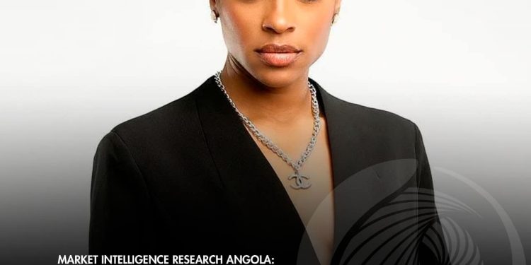 Stela de Carvalho entre os três apresentadores mais queridos dos angolanos