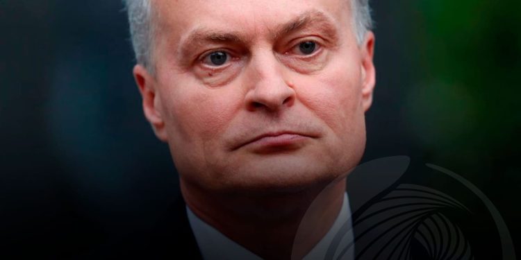 Presidente da Lituânia admite “sabotagem” na queda de avião