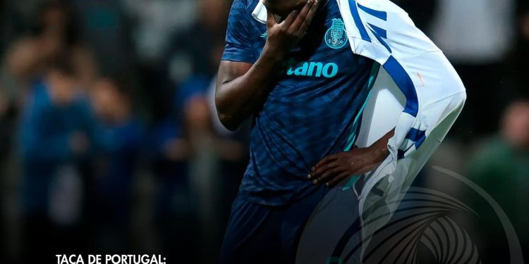 Porto perde com Moreirense e é eliminado.