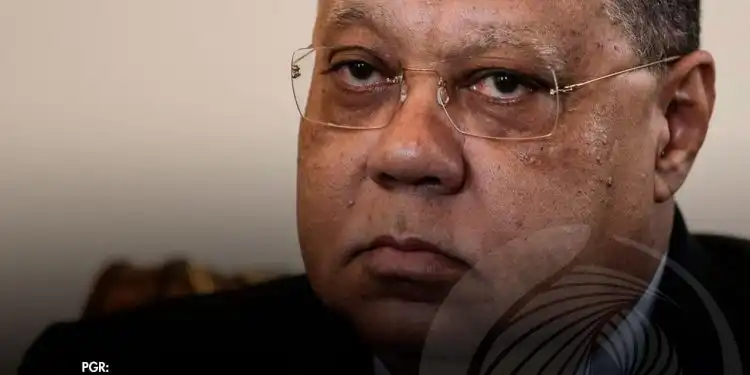 Procurador-Geral da República testemunha lançamento do C.L.E