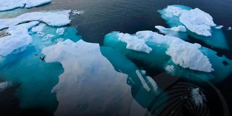 “Oceano Ártico poderá não ter gelo até 2027”, prevêem cientistas