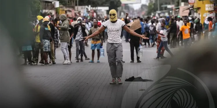 21 mortos, saques e destruição em Moçambique