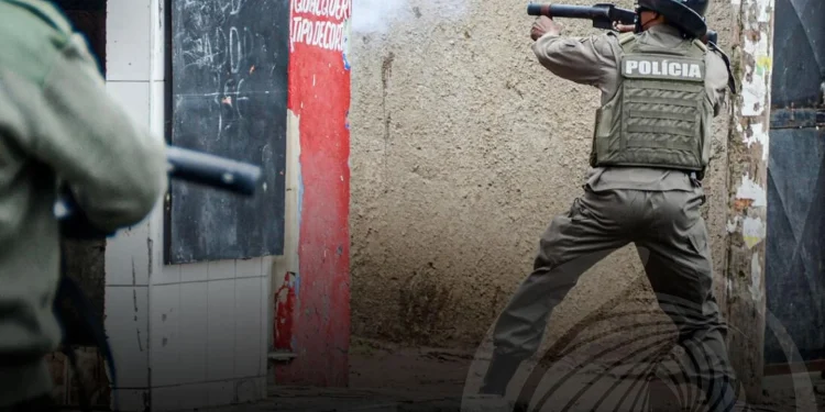 Recapturados mais de 280 reclusos que fugiram da prisão de alta segurança em Moçambique