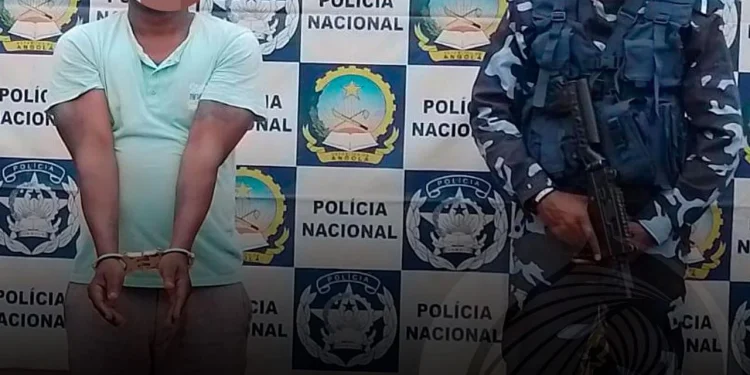 Cidadão é detido por supostamente matar a mãe e o irmão à catana no Belas