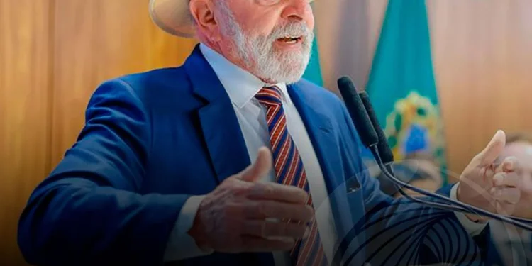 Lula da Silva aprova normas para reforma do sistema tributário brasileiro