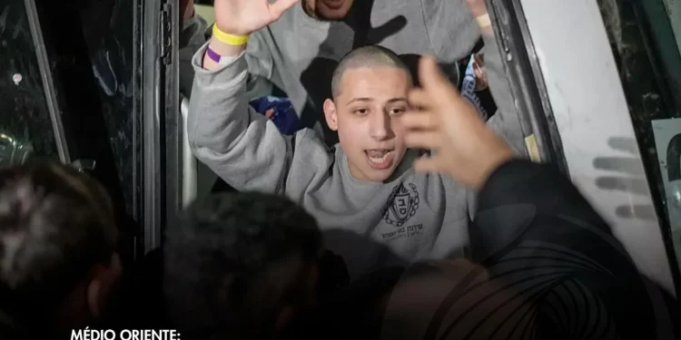 Noventa palestinianos são libertados no segundo dia do cessar-fogo em Gaza