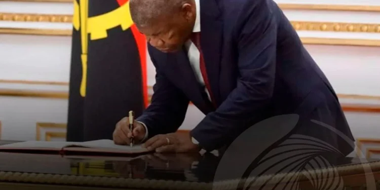 Presidente João Lourenço exonera chefes de missões diplomáticas