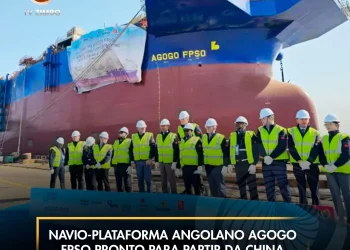Navio-plataforma angolano Agogo FPSO pronto para partir da China rumo a Angola