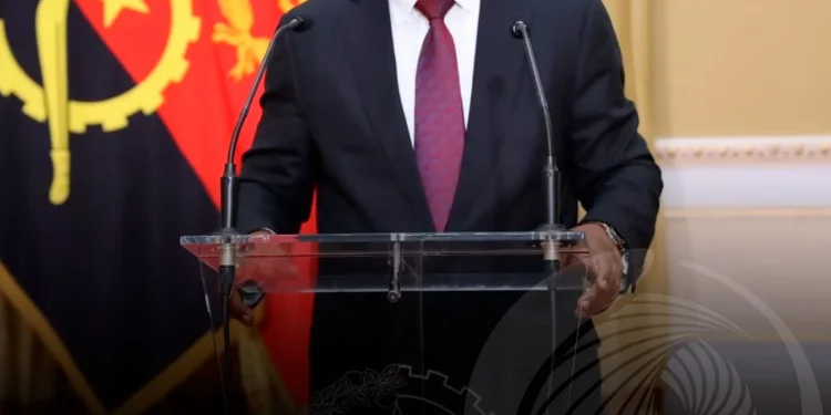 Presidente João Lourenço reconhece o papel das mulheres angolanas no progresso nacional