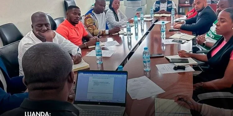 GPL avalia estratégias para criação de campeonatos municipais de futebol