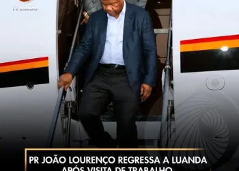 PR João Lourenço regressa a Luanda após visita de trabalho ao Moxico-Leste