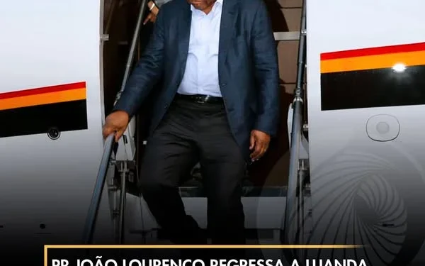 PR João Lourenço regressa a Luanda após visita de trabalho ao Moxico-Leste