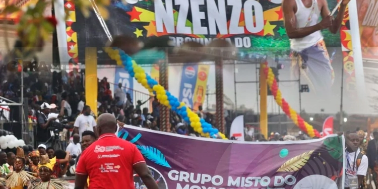 PR prestigia Carnaval dos 50 anos da Independência Nacional