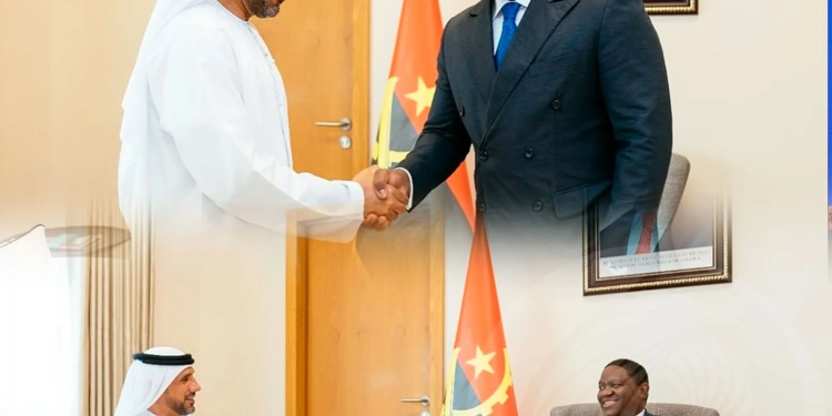 Angola e Emirados Árabes Unidos avaliam parceria no setor do turismo