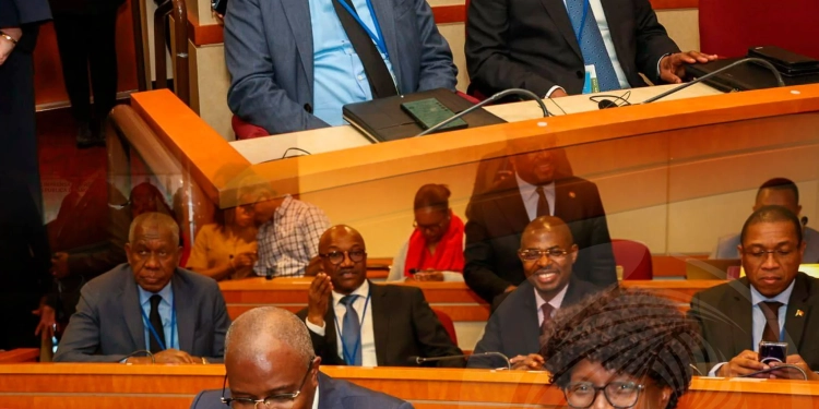 PR João Lourenço lidera reunião de alto nível sobre saúde em África