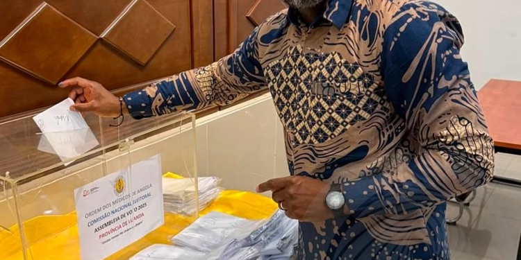 Ordem dos Médicos conhece hoje a nova Bastonária