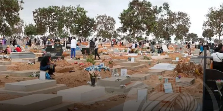 Pai denuncia desaparecimento do corpo do filho no cemitério de Viana