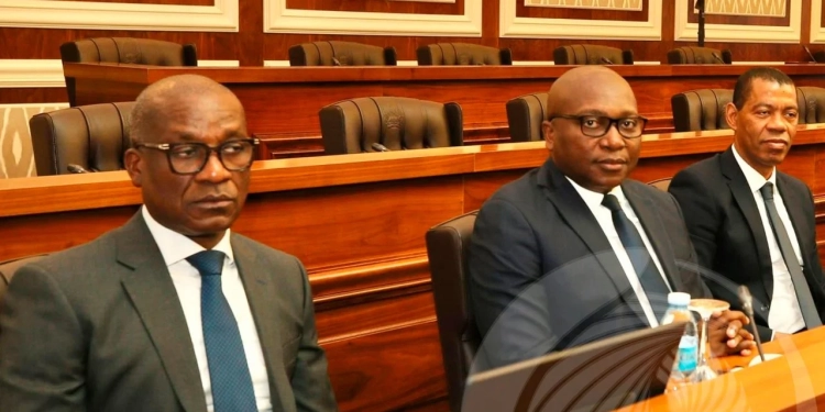 PR João Lourenço dirige 10.ª Sessão Ordinária do Conselho de Ministros