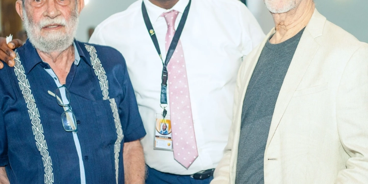 Júlio de Almeida lança autobiografia “Viver Até ao Fim”