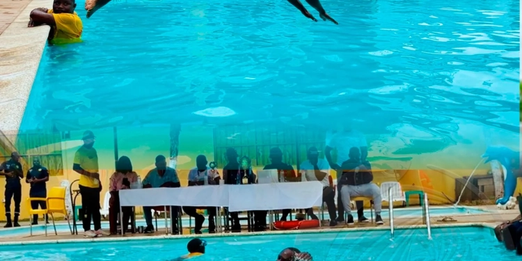 Icolo e Bengo assinala Dia Nacional do Bombeiro com exercício técnico de salvamento aquático