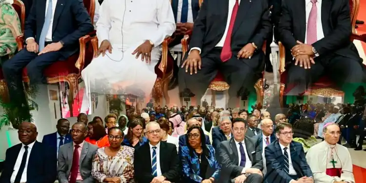 Presidente Alassane Ouattara é investido para um novo mandato