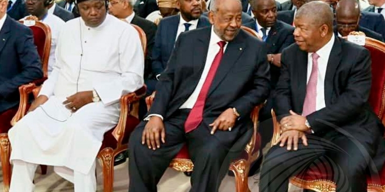 Presidente Alassane Ouattara é investido para um novo mandato