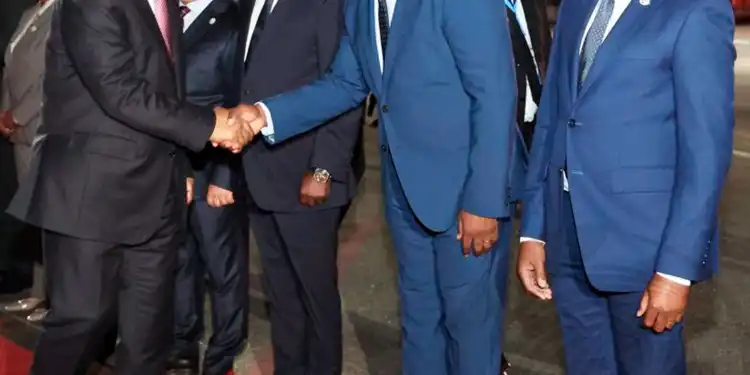 PR João Lourenço regressa ao país após prestigiar investidura de Alassane Ouattara