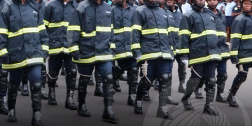 Serviço de Bombeiros emite alerta amarelo devido à previsão de chuvas intensas