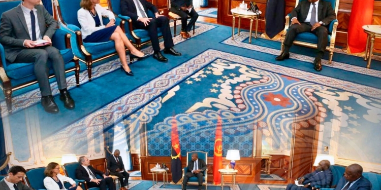 PR João Lourenço recebe enviado especial da UE para Região dos Grandes Lagos