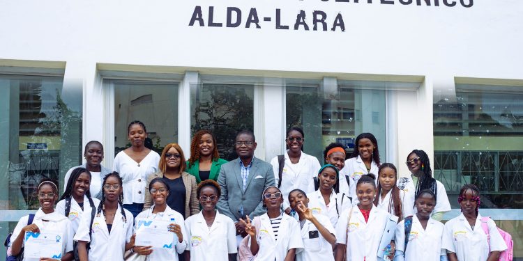 UFEKO promove inclusão feminina nas TICs com workshop em Luanda