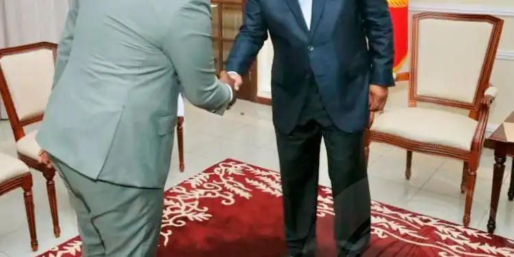 Presidente da República mantém encontro com representantes da juventude no Zaire