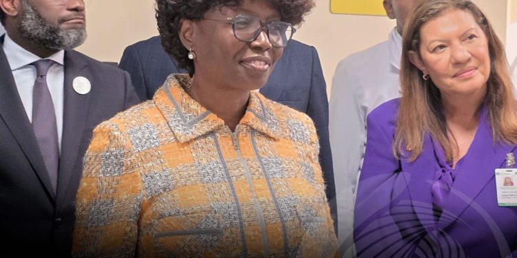 Ministra da Saúde participa no encerramento do World Health Summit em Nairobi