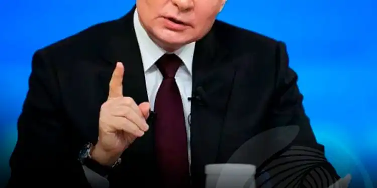 Putin perdoa dívidas a cidadãos que aceitarem combater na Ucrânia