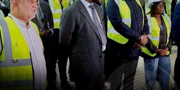 João Lourenço constata avanço das obras do futuro Palácio das Artes e do Cine Nacional