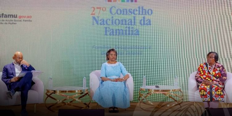 Ministra da Acção Social manifesta preocupação com aumento de crianças em situação de rua